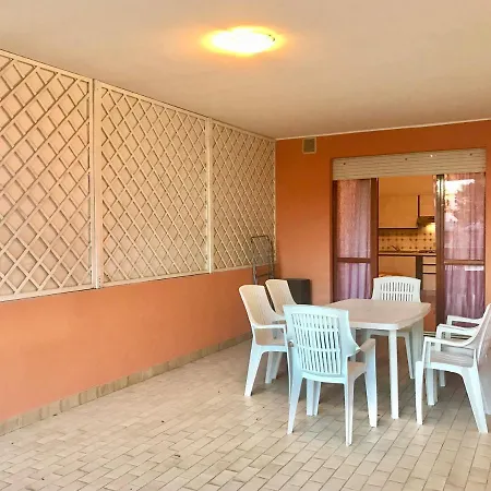 Solarium Pool Apartment