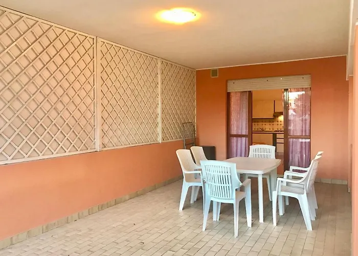 Solarium Pool Apartment